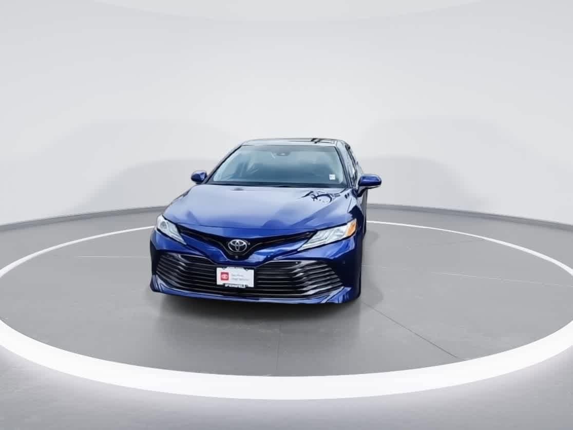 Thumbnail: 2018 Toyota Camry - 3