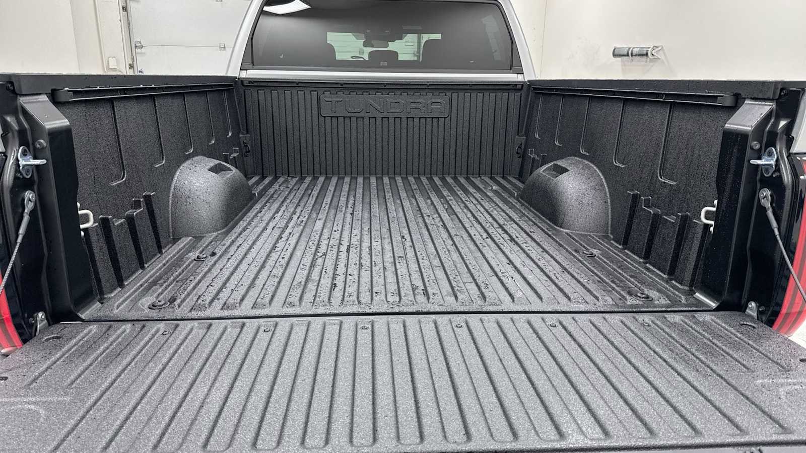 Thumbnail: 2025 Toyota Tundra - 28