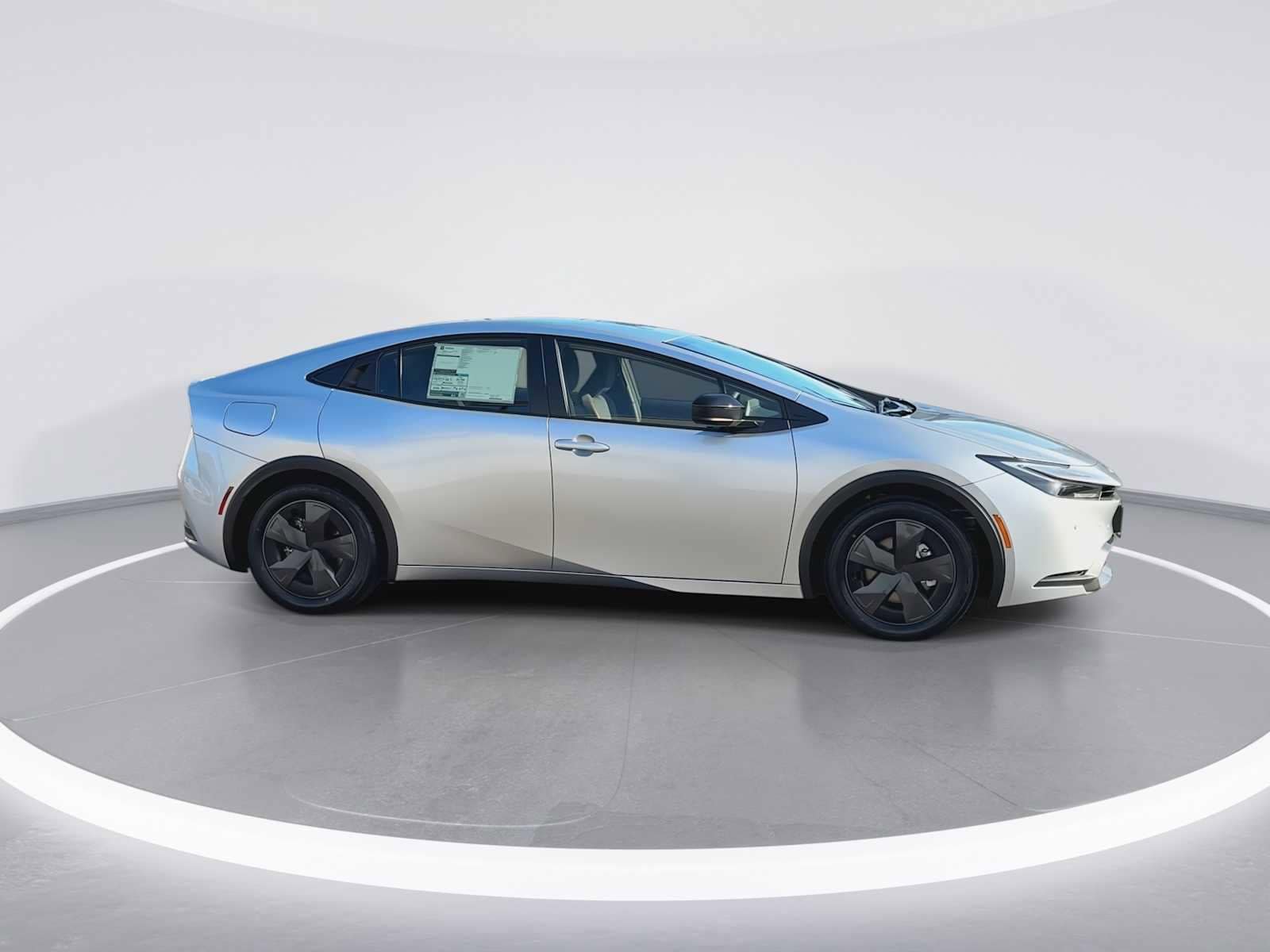 Thumbnail: 2026 Toyota Prius - 9