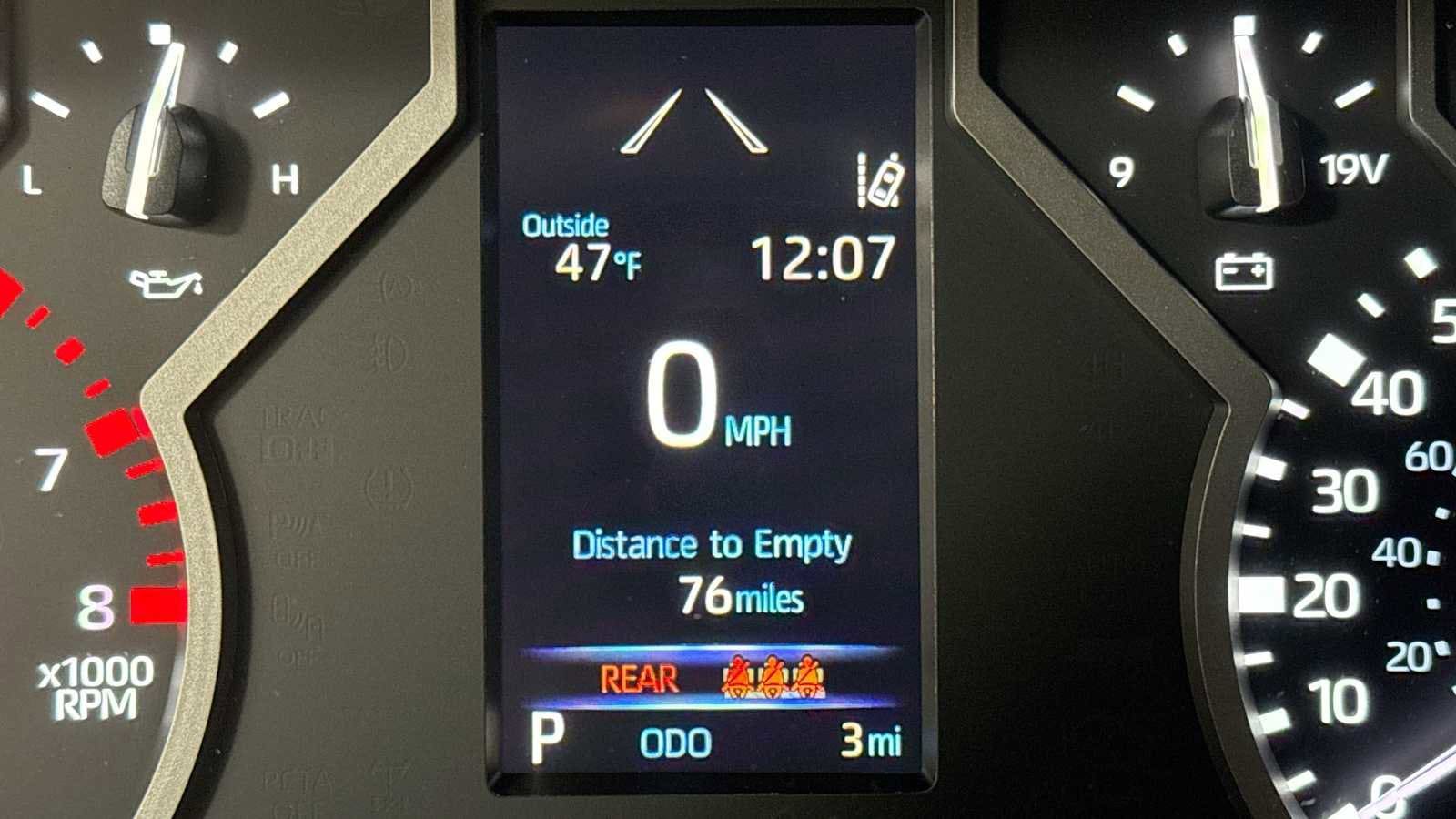 Thumbnail: 2025 Toyota Tundra - 17