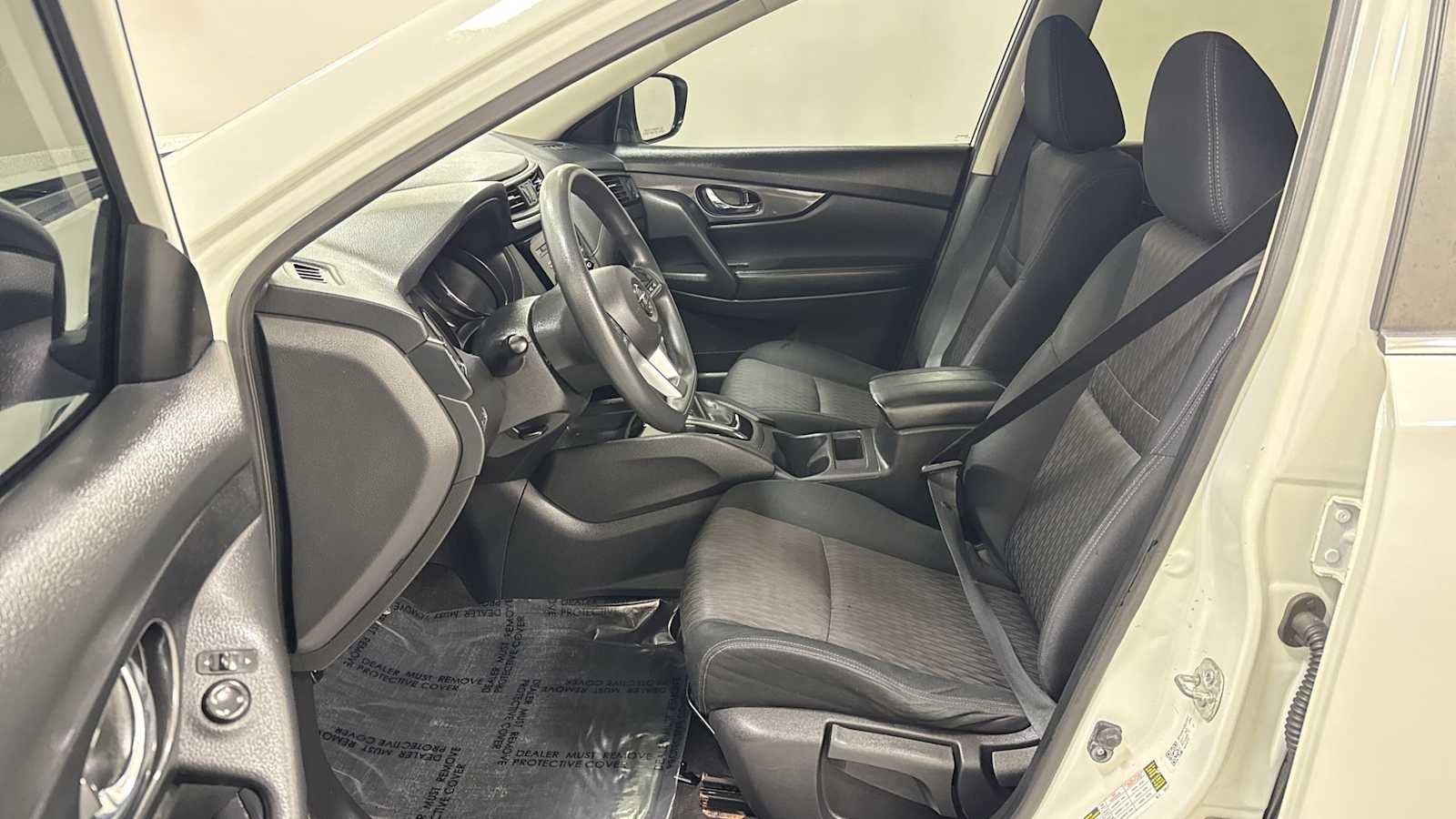 Thumbnail: 2017 Nissan Rogue - 13