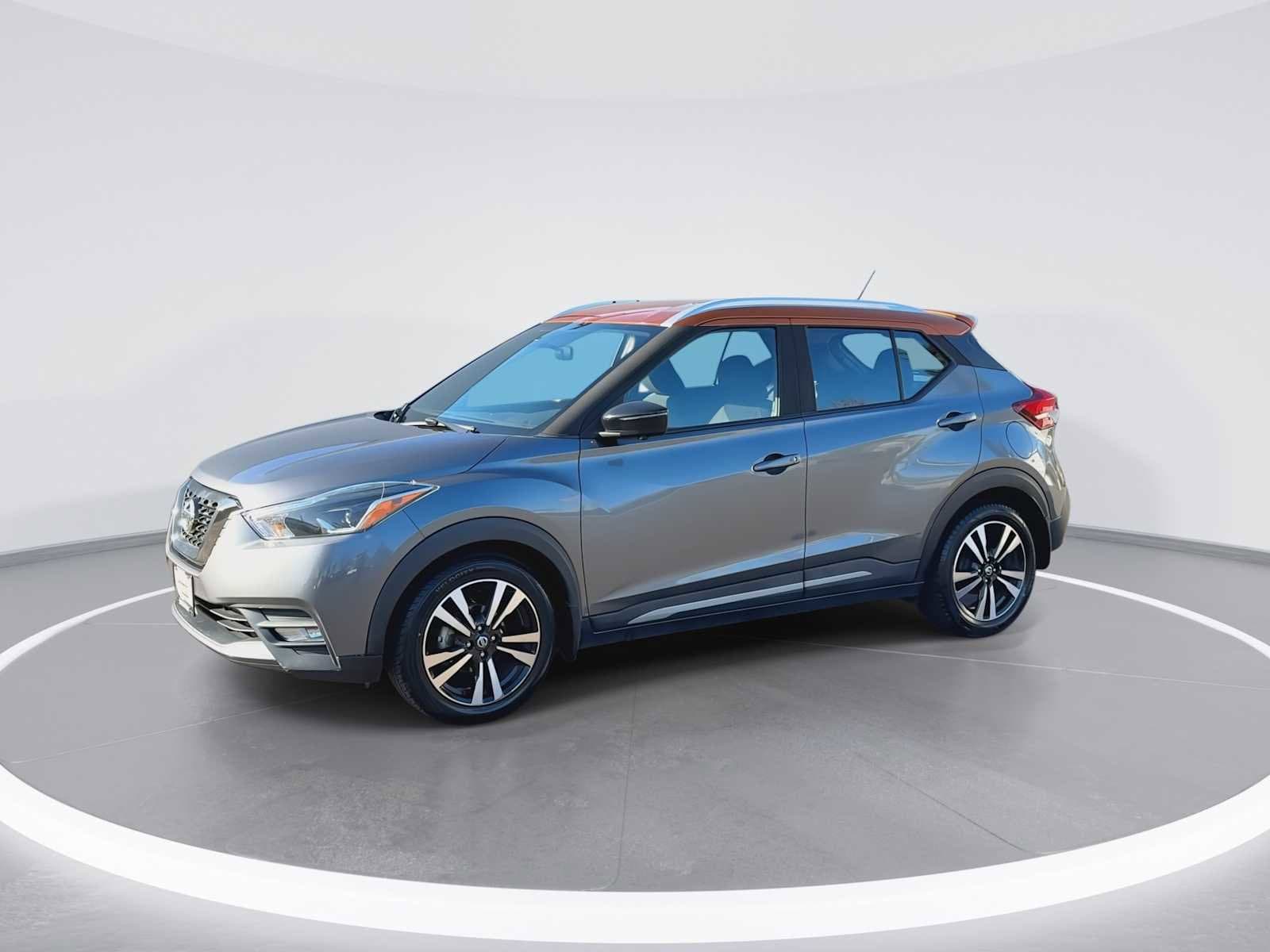 Thumbnail: 2019 Nissan Kicks - 4