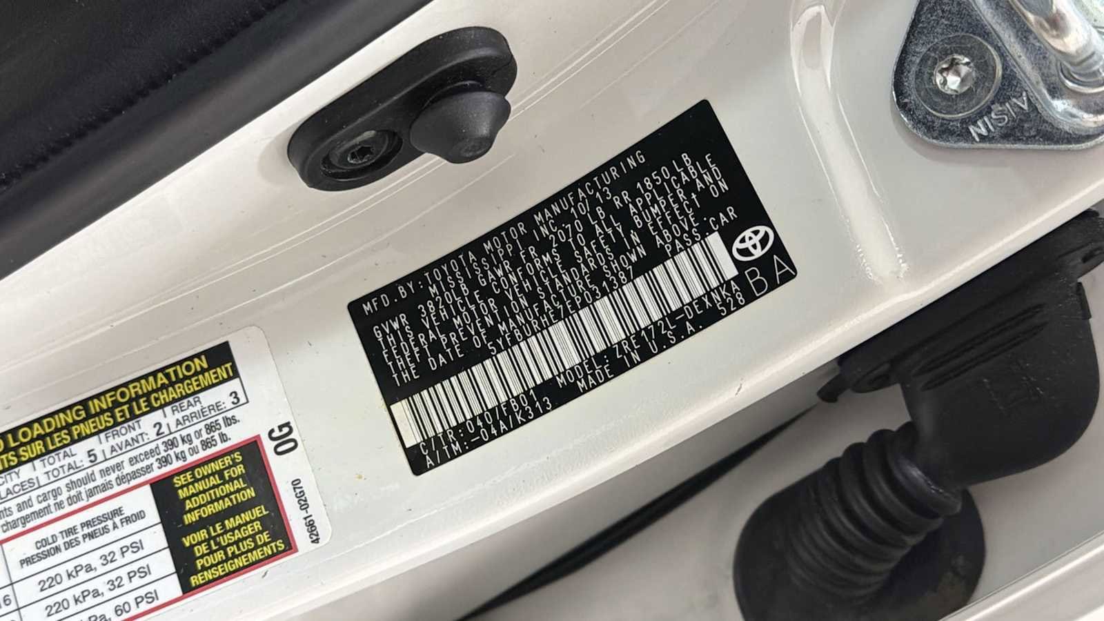 Thumbnail: 2014 Toyota Corolla - 11