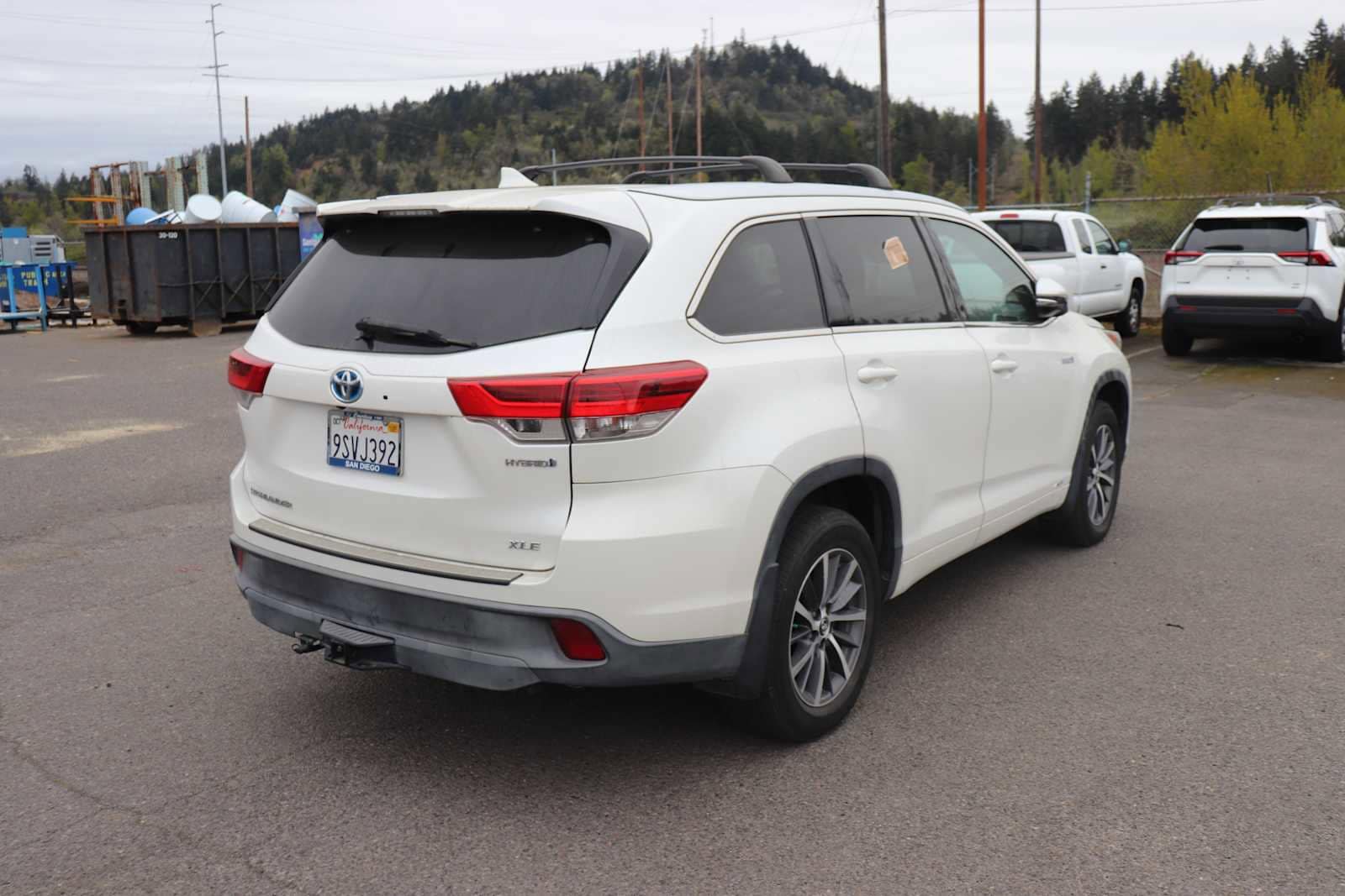 Thumbnail: 2017 Toyota Highlander - 5