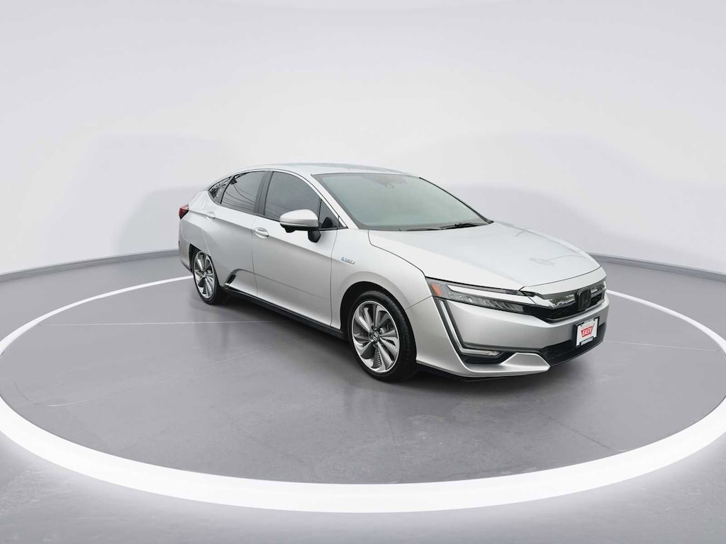 Used 2018 Honda Clarity Plug-In Hybrid Touring Sedan