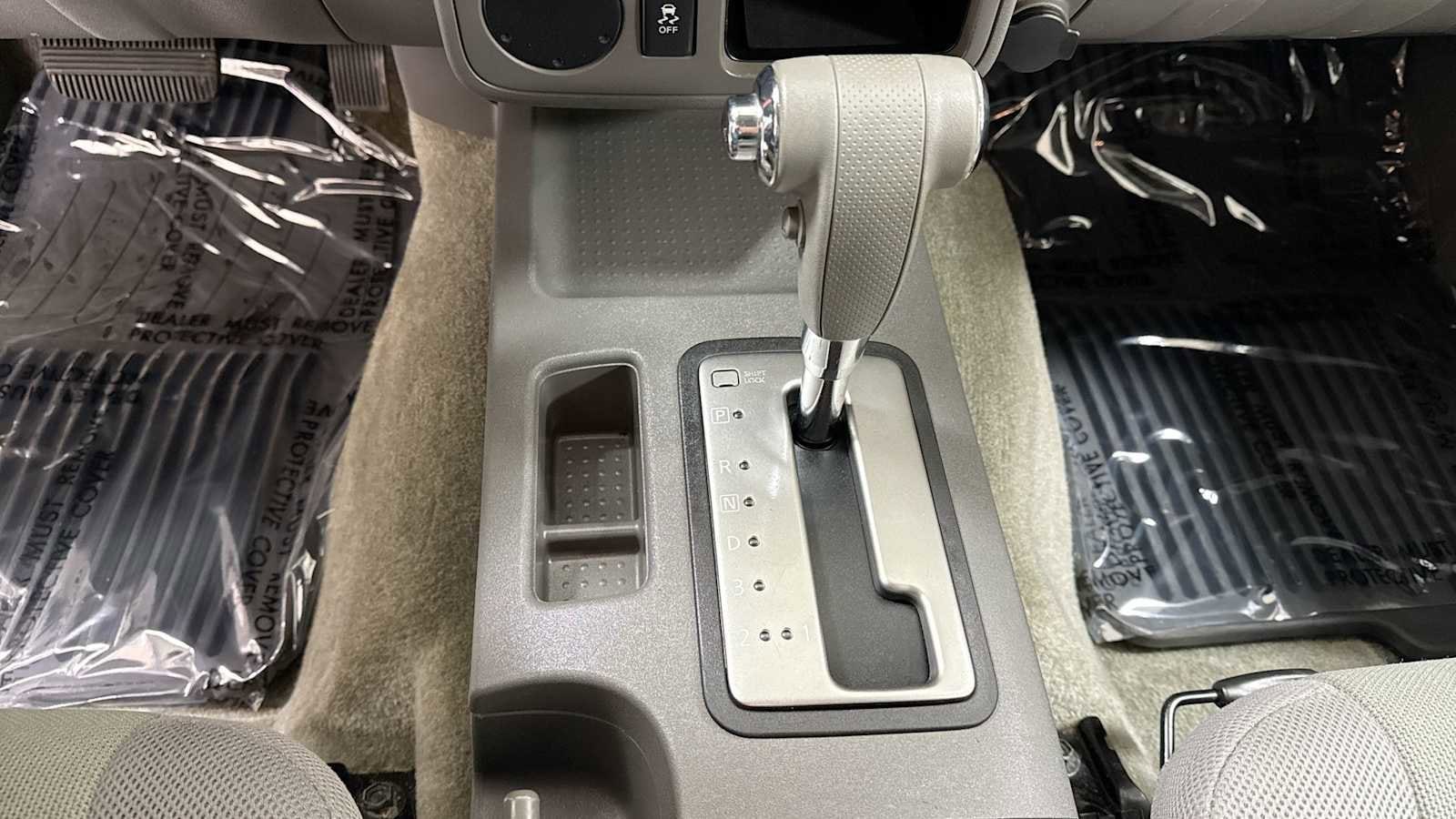 Thumbnail: 2015 Nissan Frontier - 21