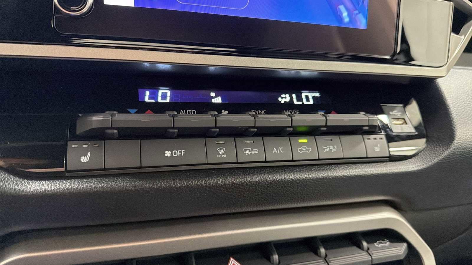 Thumbnail: 2026 Toyota Tundra - 21