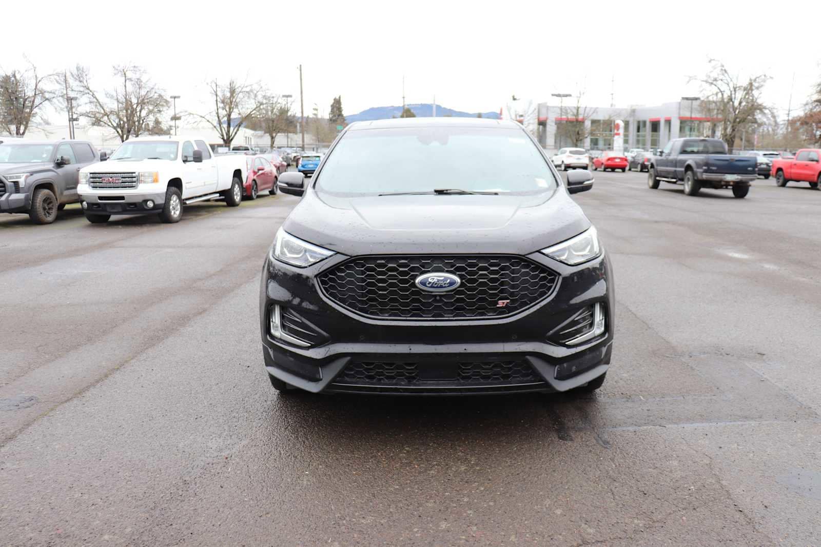 Thumbnail: 2019 Ford Edge - 2