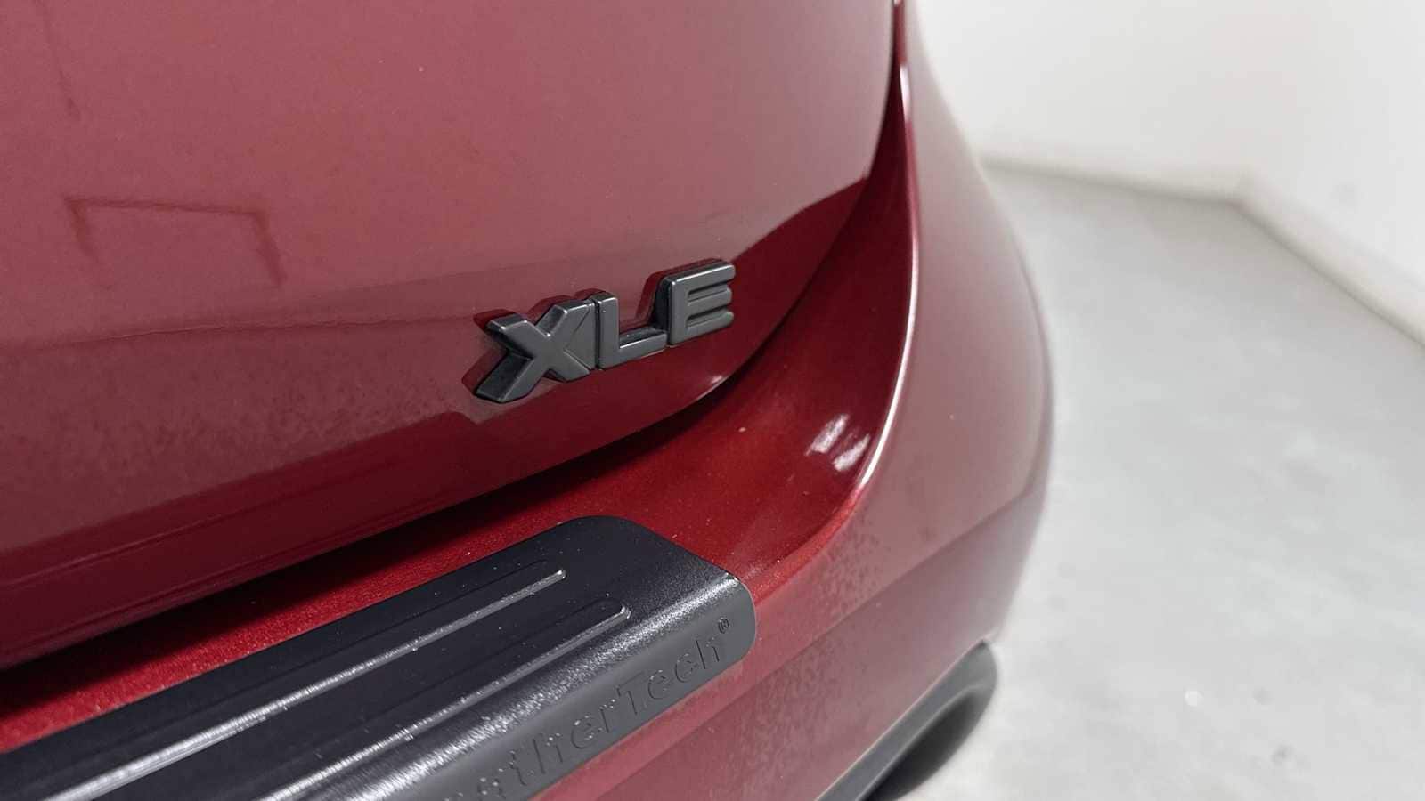 Thumbnail: 2023 Toyota Highlander - 29