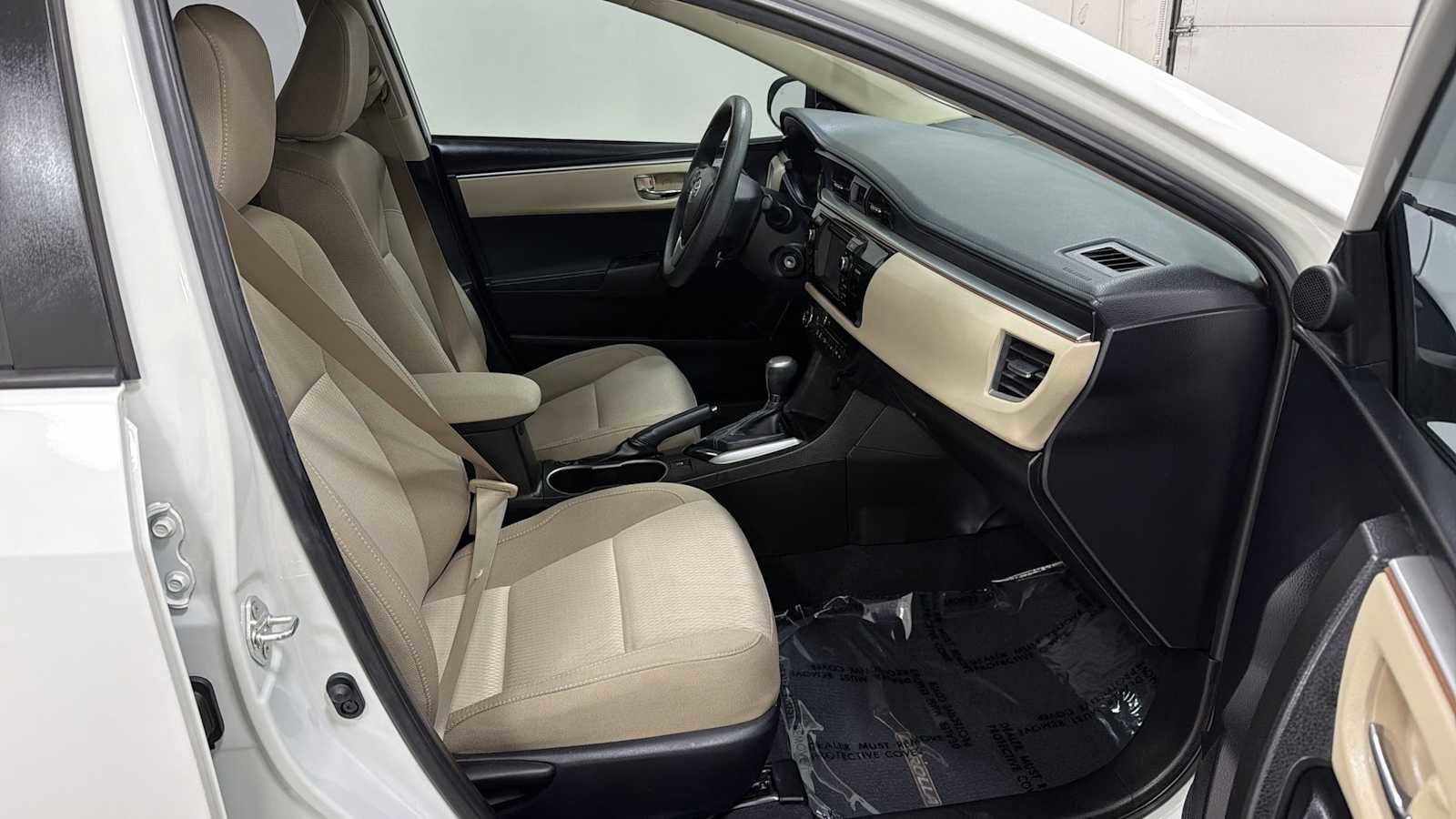 Thumbnail: 2014 Toyota Corolla - 28