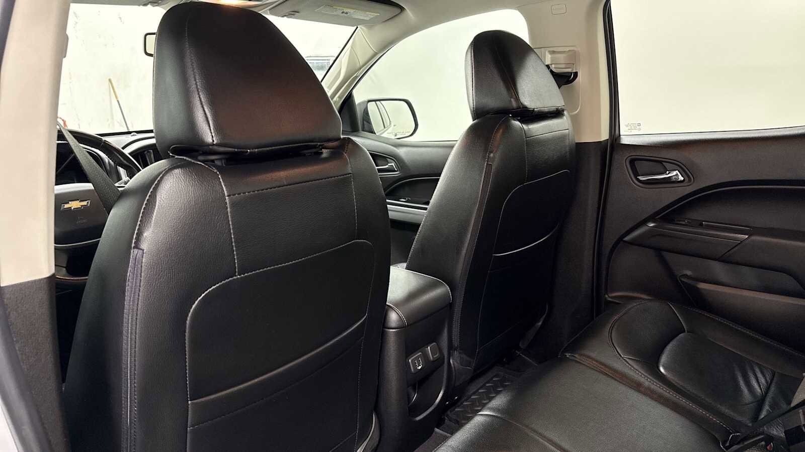 Thumbnail: 2019 Chevrolet Colorado - 25