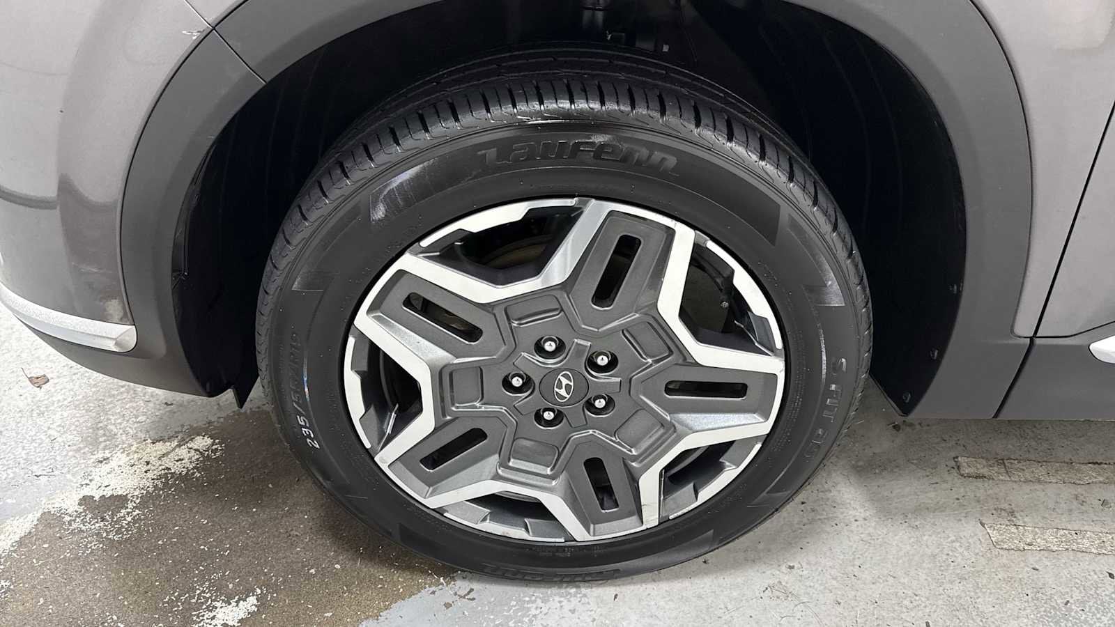 Thumbnail: 2022 Hyundai Santa Fe - 10