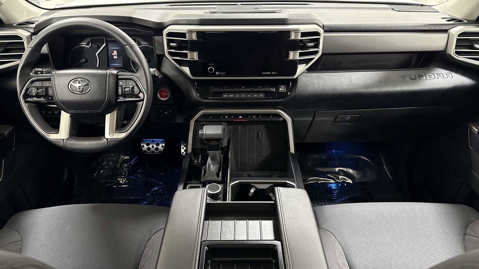 Thumbnail: 2024 Toyota Tundra - 27