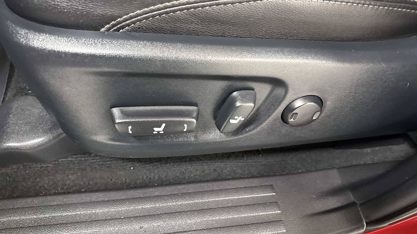 Thumbnail: 2022 Toyota 4Runner - 14