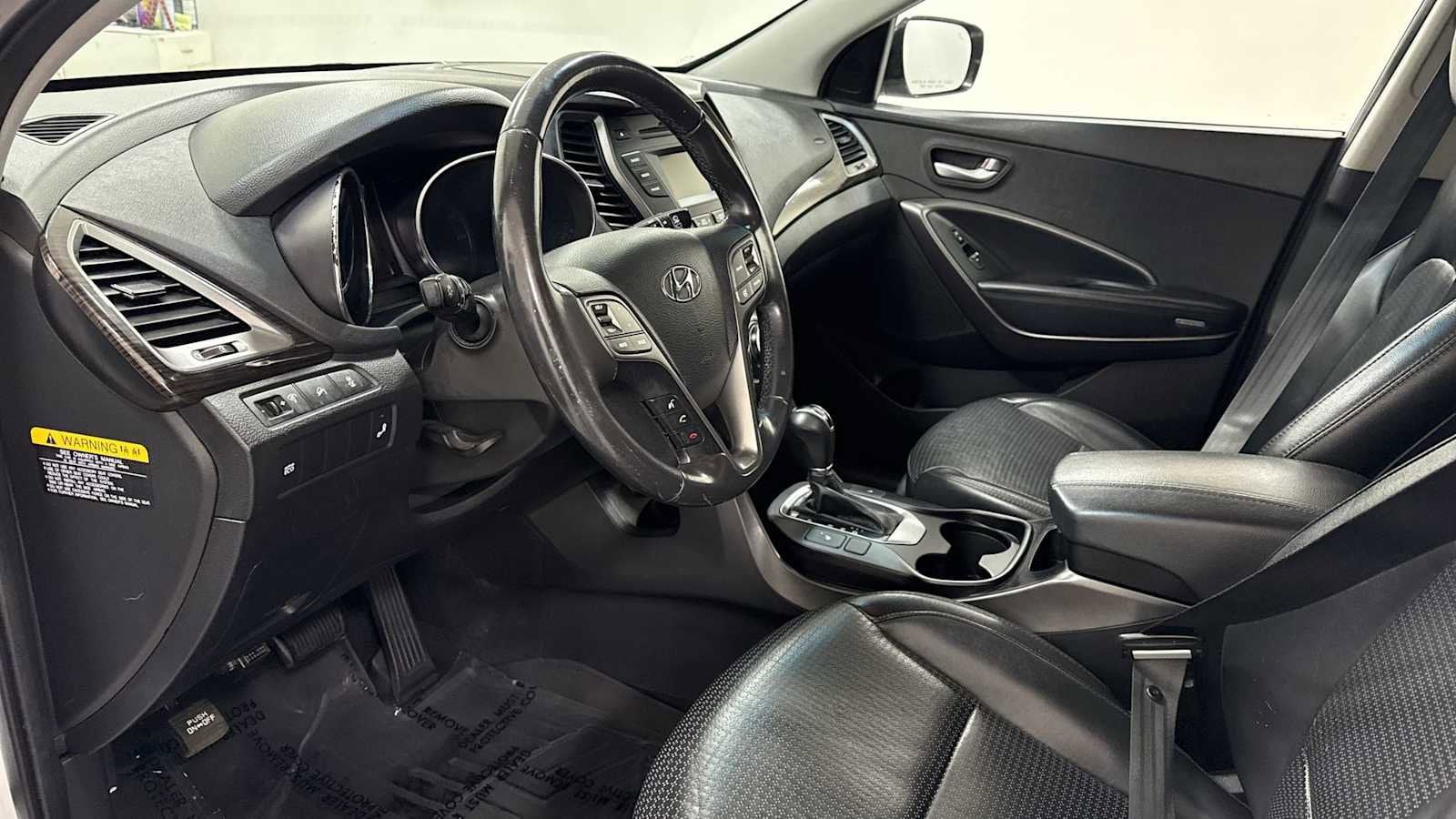 Thumbnail: 2014 Hyundai Santa Fe - 12