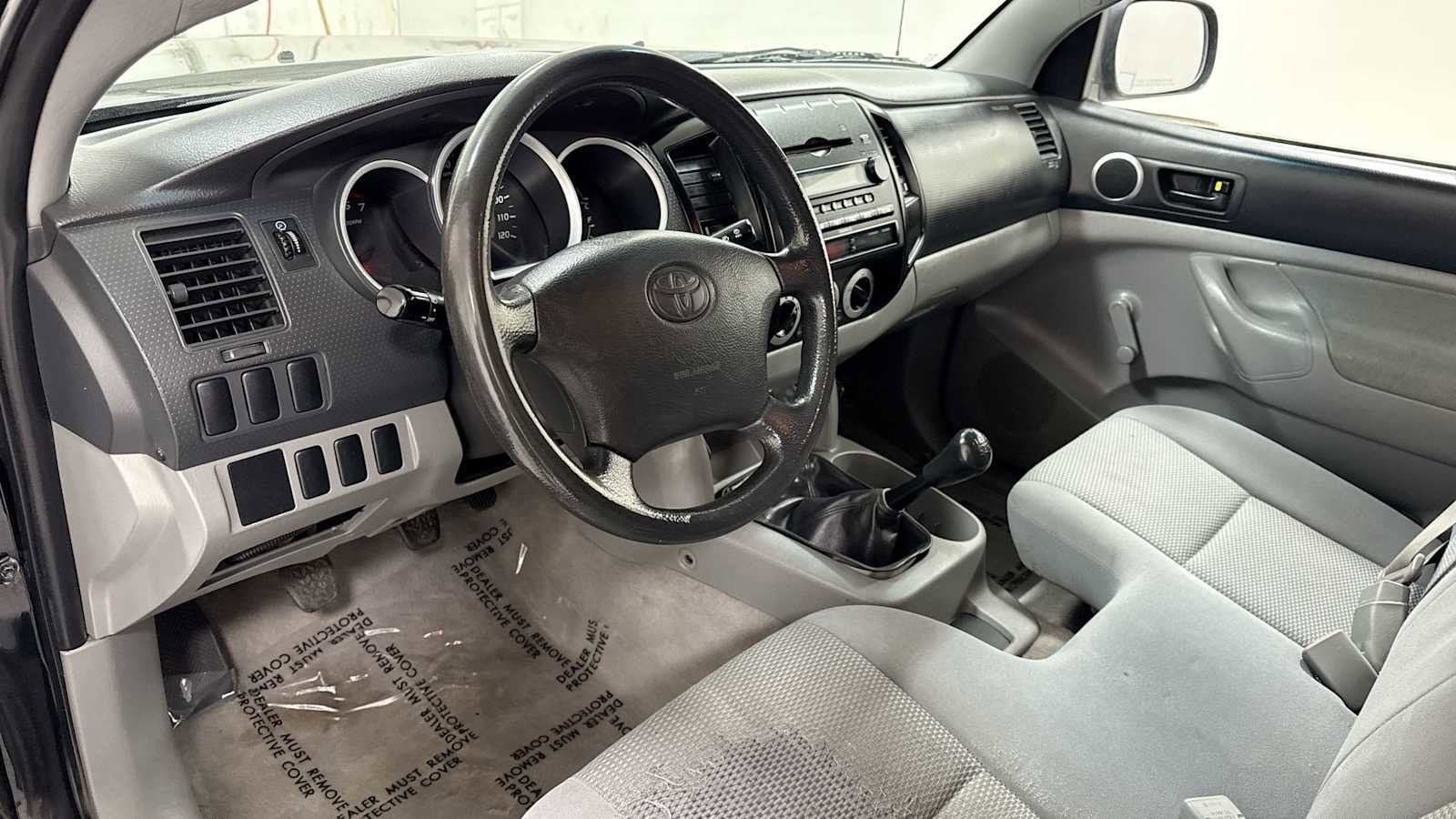 Thumbnail: 2008 Toyota Tacoma - 12