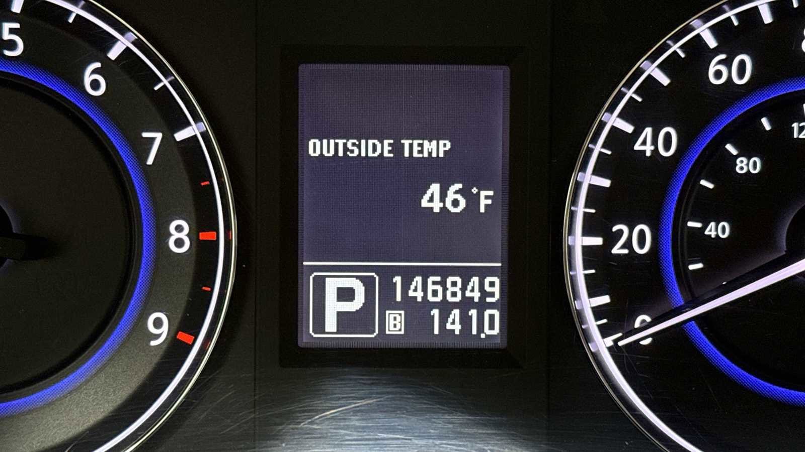 Thumbnail: 2010 INFINITI G37 - 17