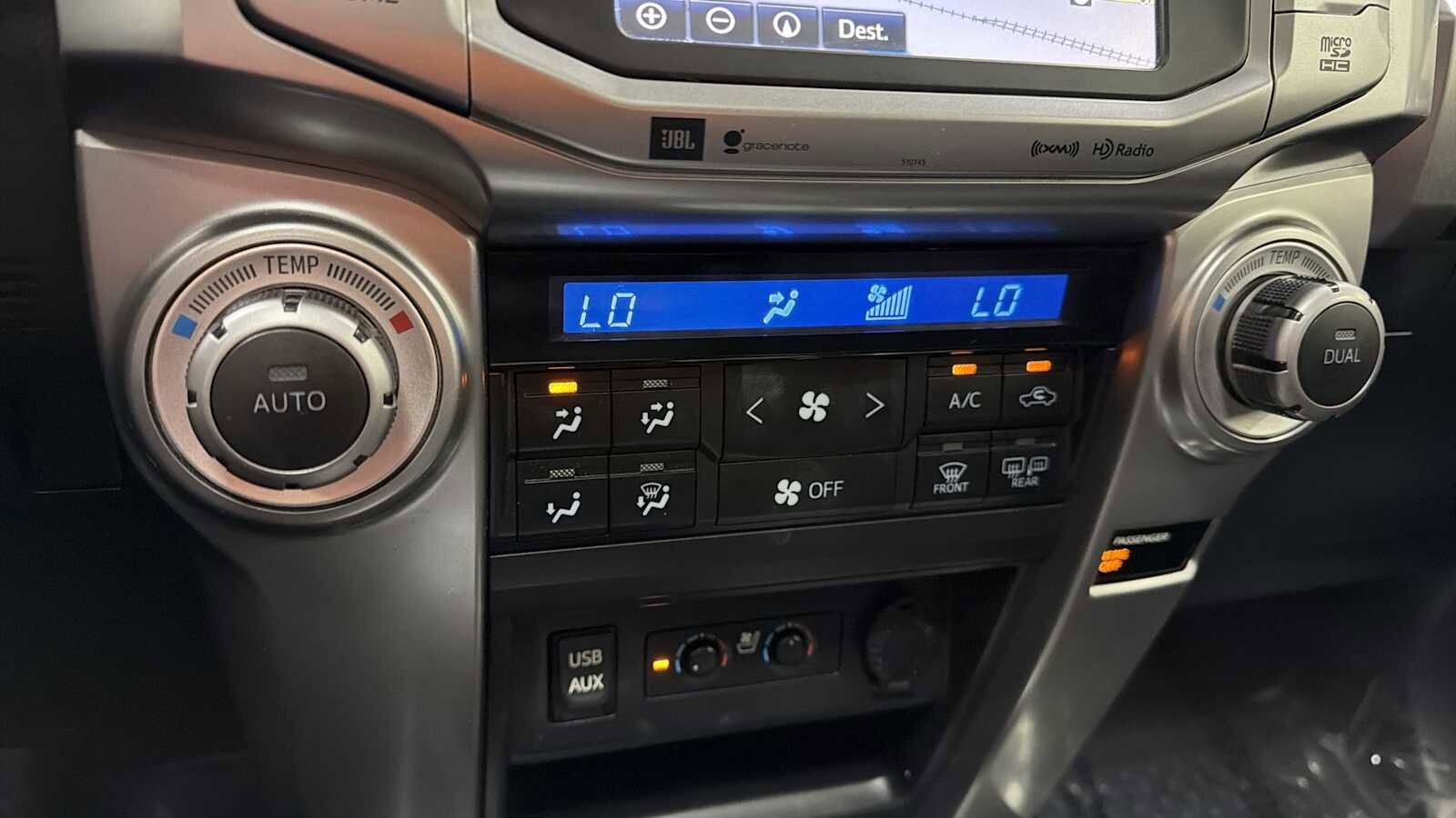 Thumbnail: 2017 Toyota 4Runner - 21