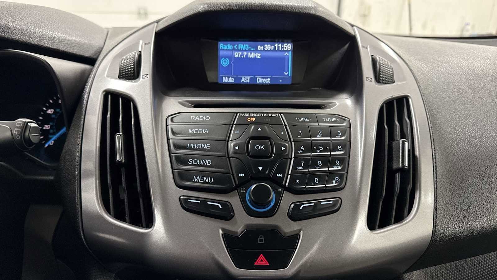 Thumbnail: 2015 Ford Transit Series - 18