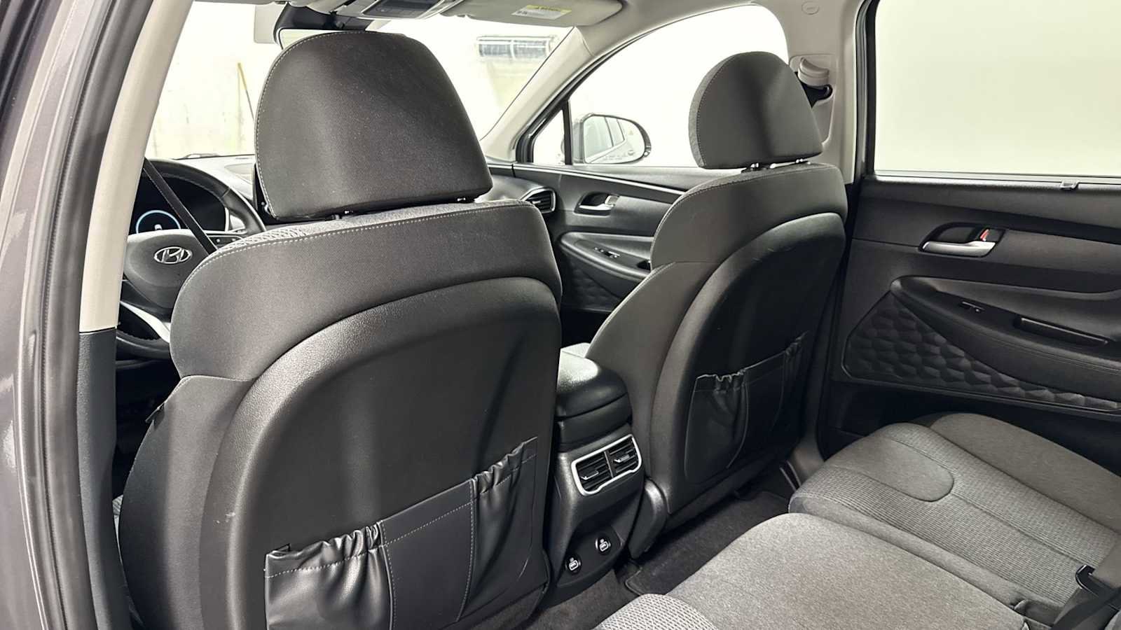 Thumbnail: 2022 Hyundai Santa Fe - 24