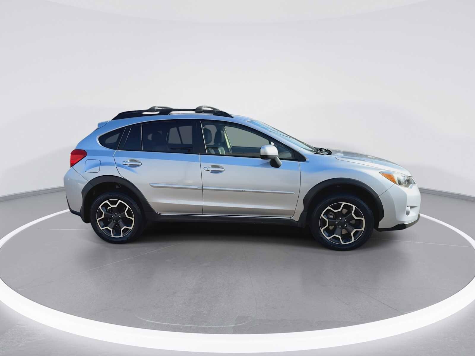 Thumbnail: 2014 Subaru XV Crosstrek - 9