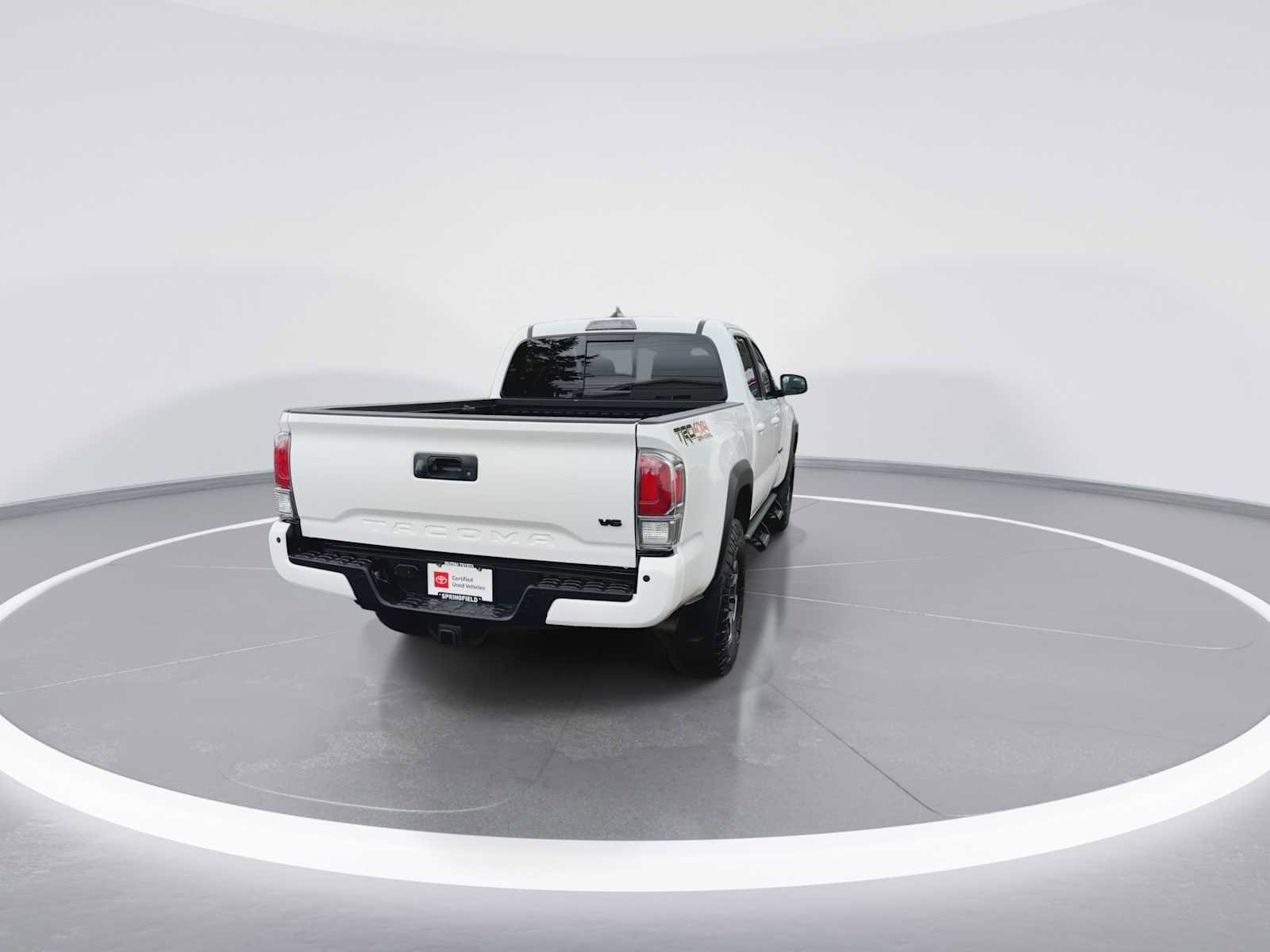 Thumbnail: 2023 Toyota Tacoma - 7