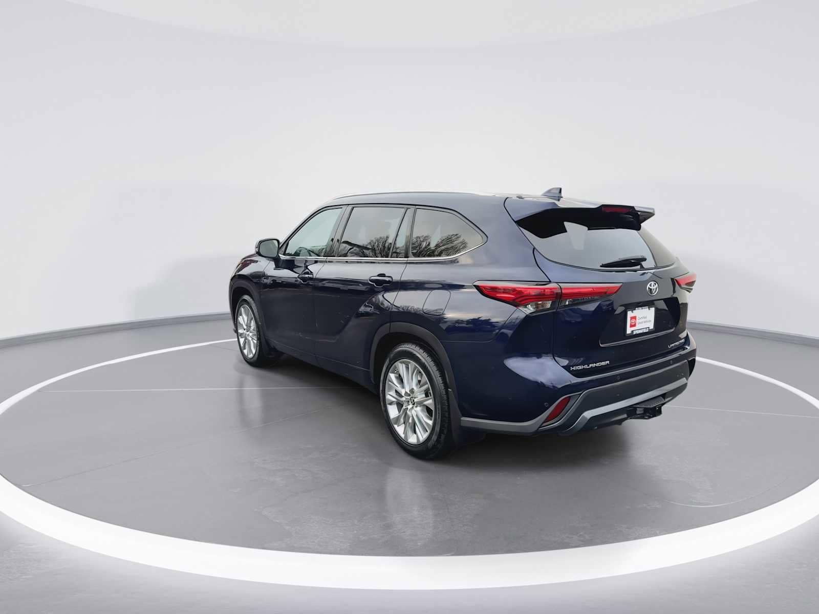 Thumbnail: 2021 Toyota Highlander - 6