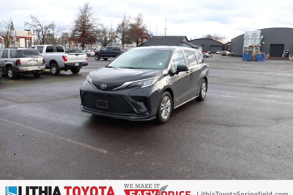 Used 2021 Toyota Sienna XSE 7 Passenger Van