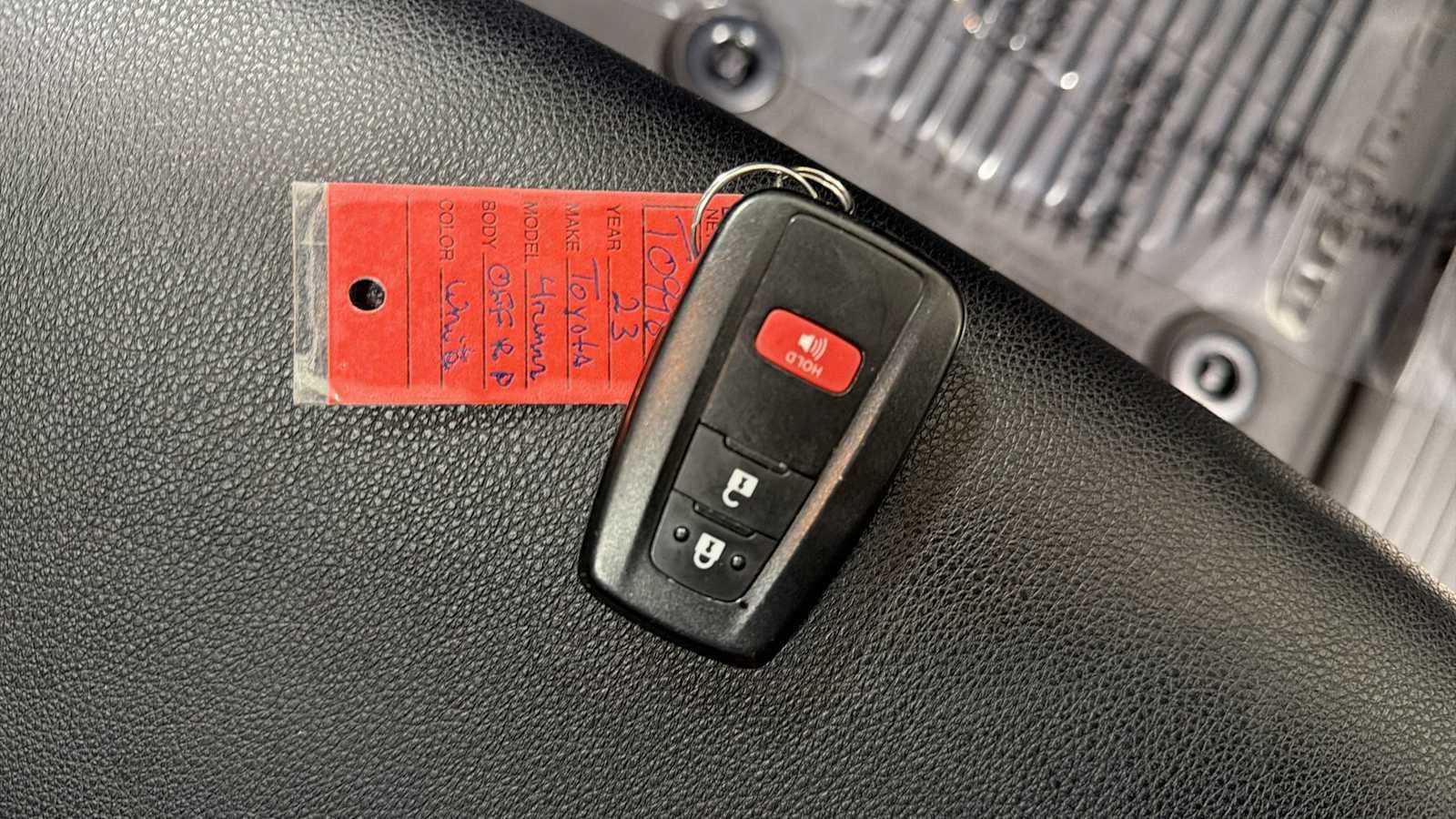 Thumbnail: 2023 Toyota 4Runner - 32