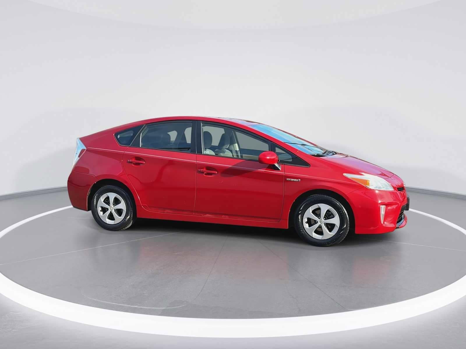 Thumbnail: 2013 Toyota Prius - 9
