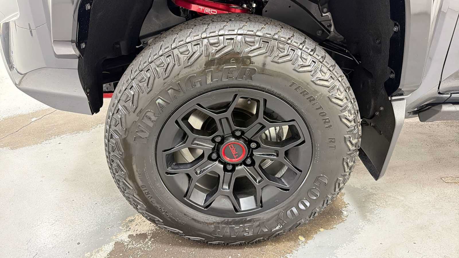 2026 Toyota Tacoma TRD Pro - Photo 10