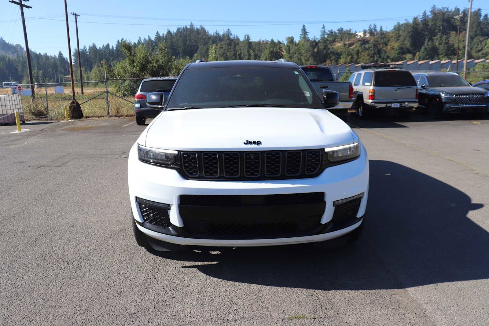 Thumbnail: 2023 Jeep Grand Cherokee - 2