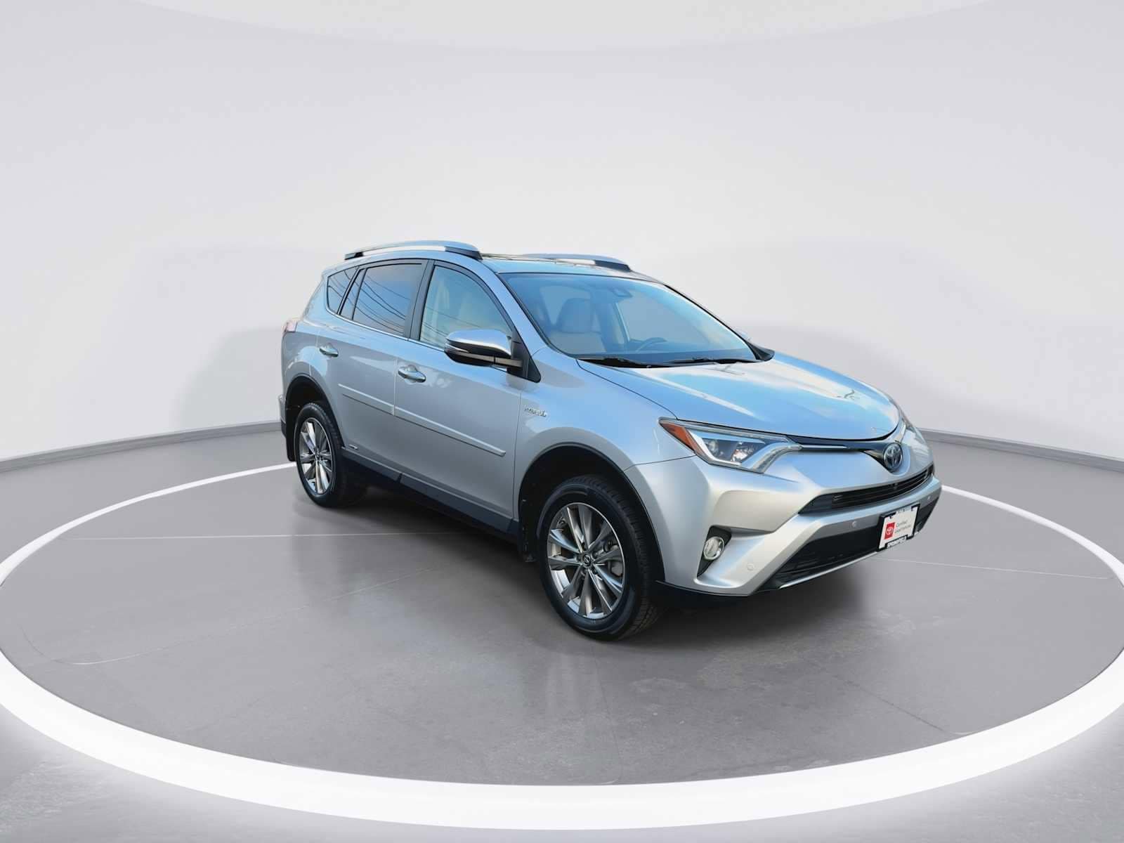 Thumbnail: 2016 Toyota RAV4 - 2