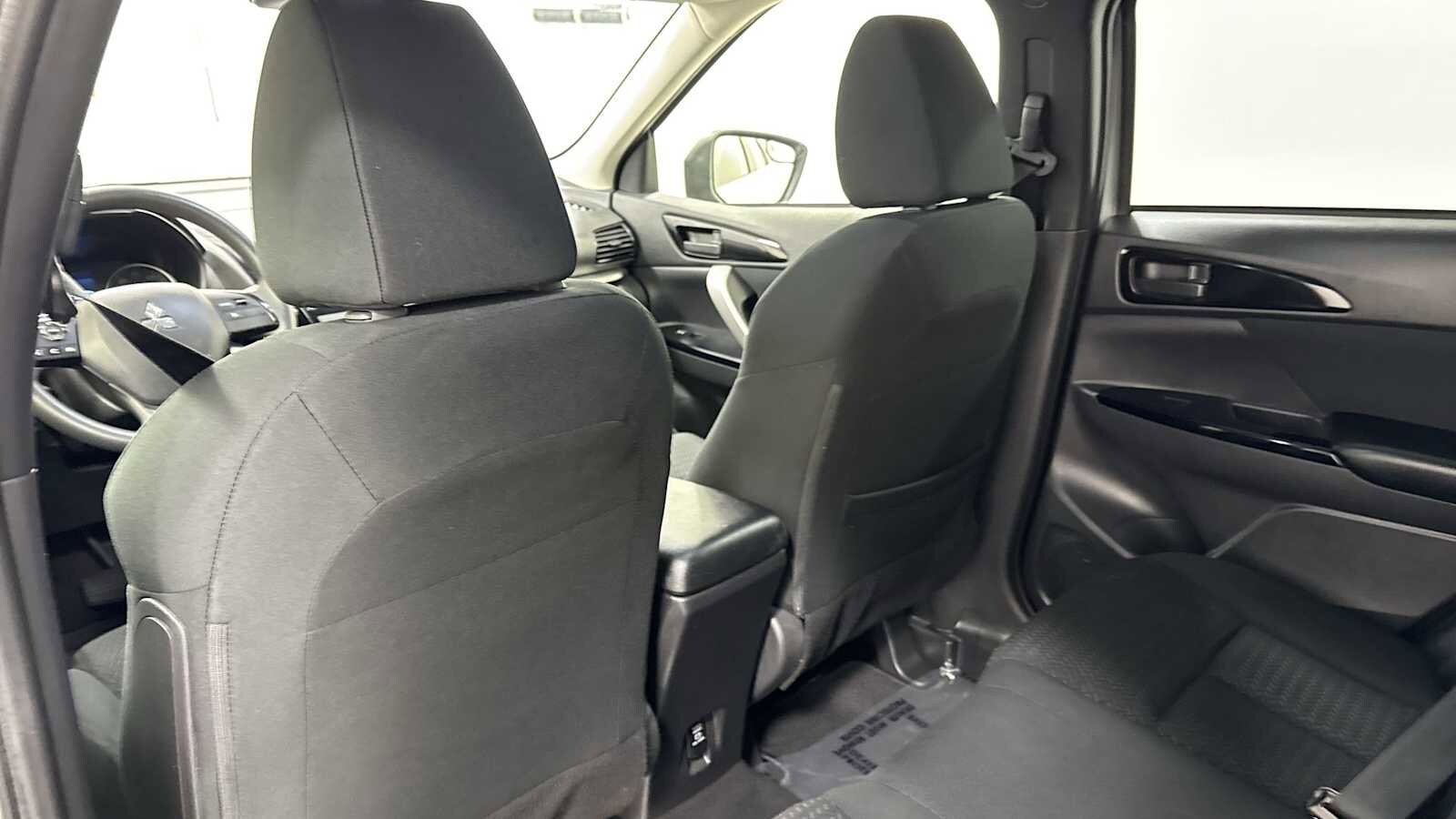 Thumbnail: 2023 Mitsubishi Eclipse Cross - 24