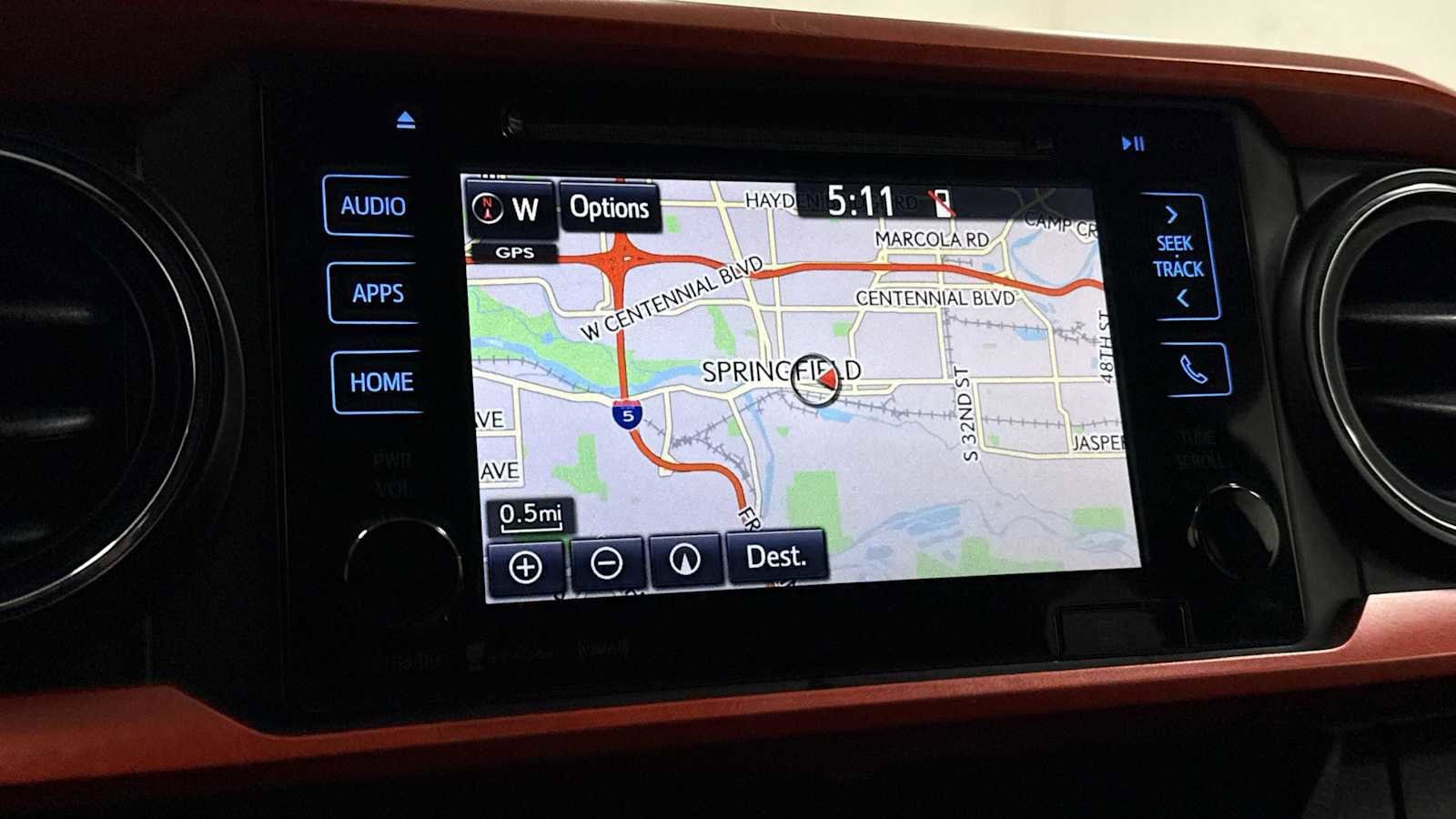 Thumbnail: 2018 Toyota Tacoma - 20