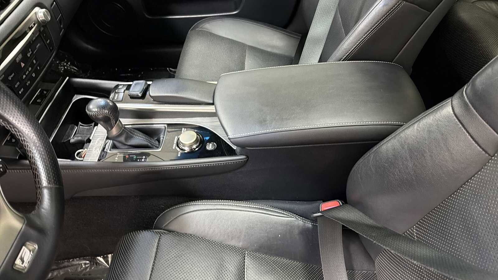 Thumbnail: 2015 Lexus GS - 23