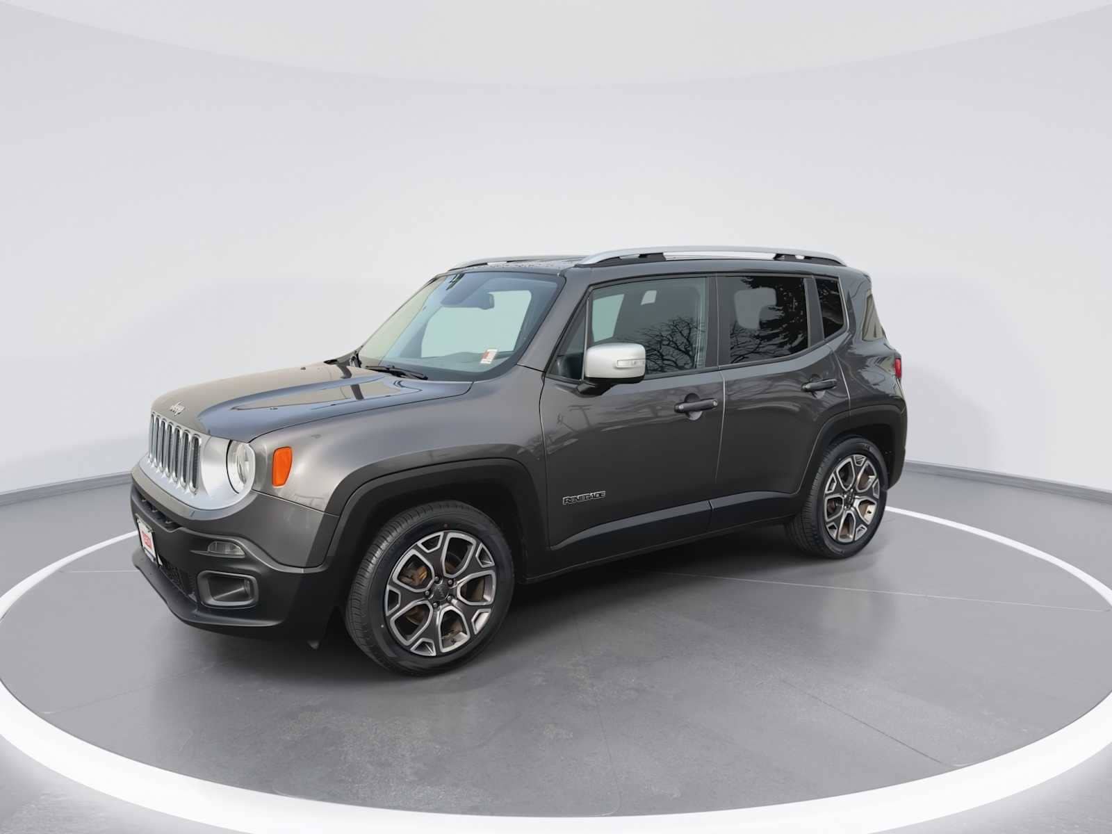 Thumbnail: 2016 Jeep Renegade - 4