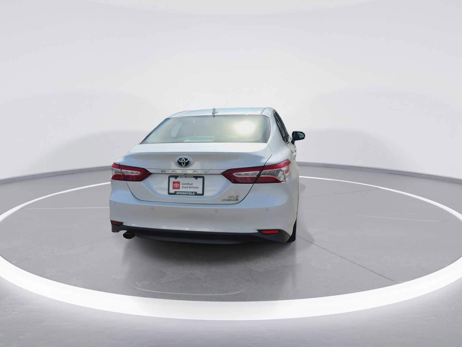 Thumbnail: 2018 Toyota Camry - 7