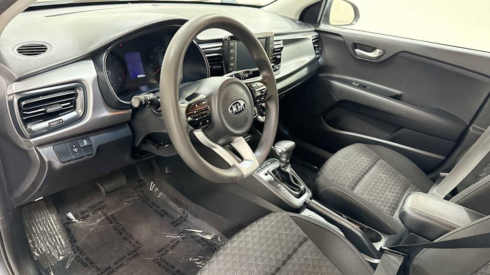 Thumbnail: 2019 Kia Rio - 12