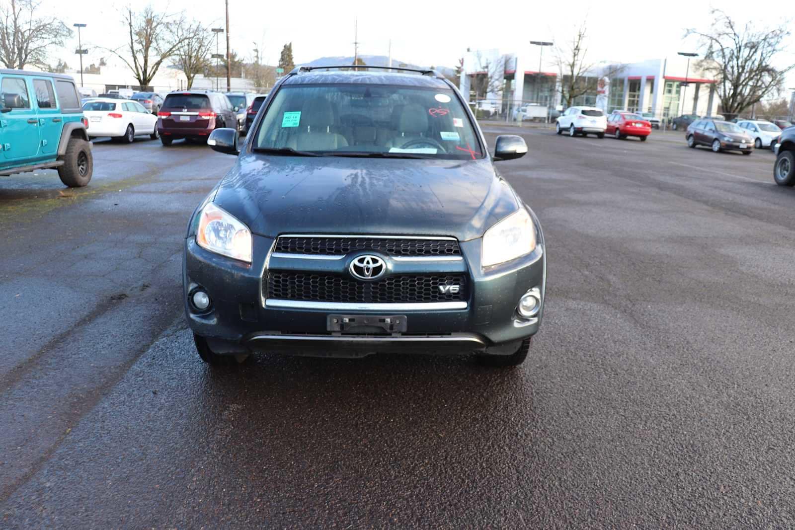 Thumbnail: 2012 Toyota RAV4 - 2