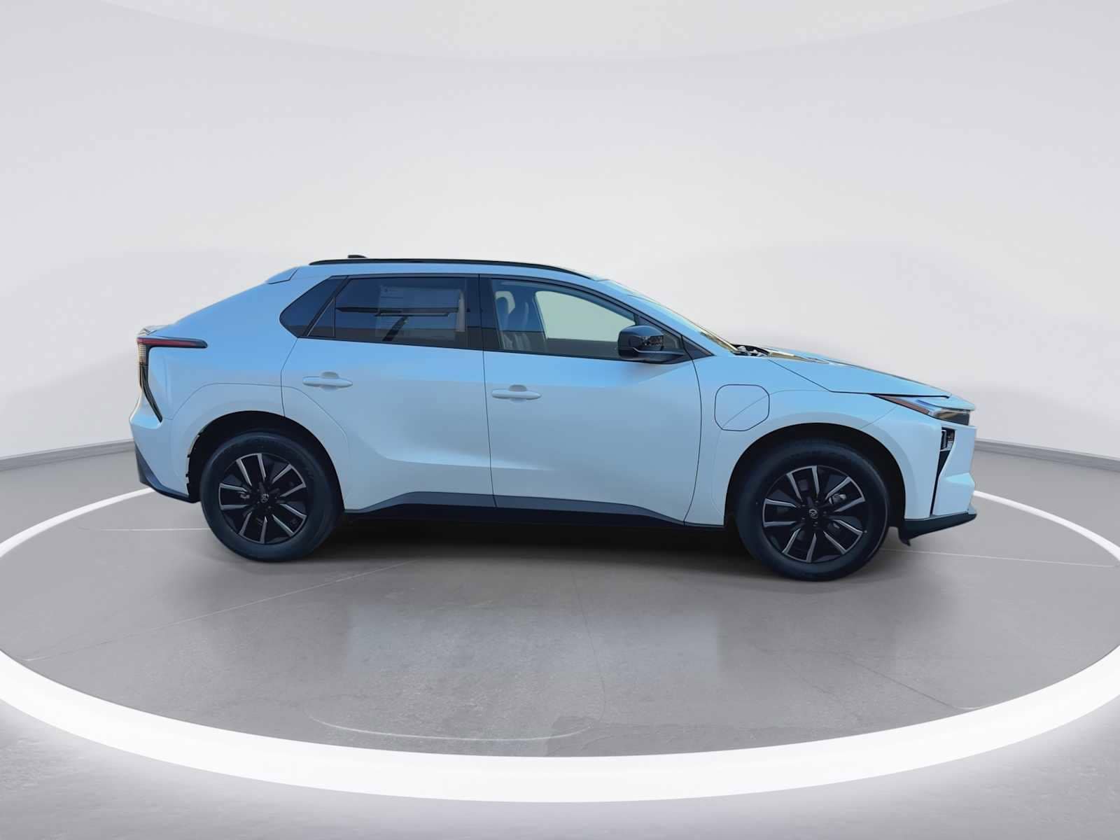 Thumbnail: 2026 Toyota bZ - 9