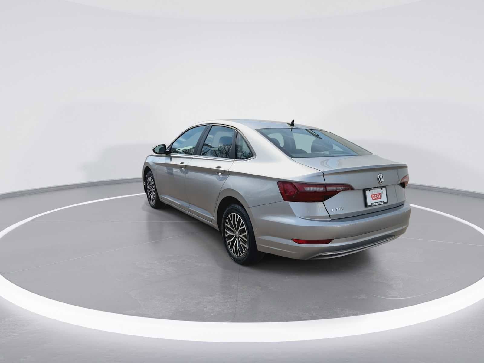 Thumbnail: 2021 Volkswagen Jetta - 5