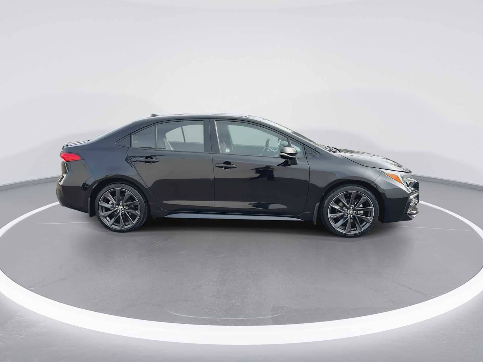 Thumbnail: 2024 Toyota Corolla - 9