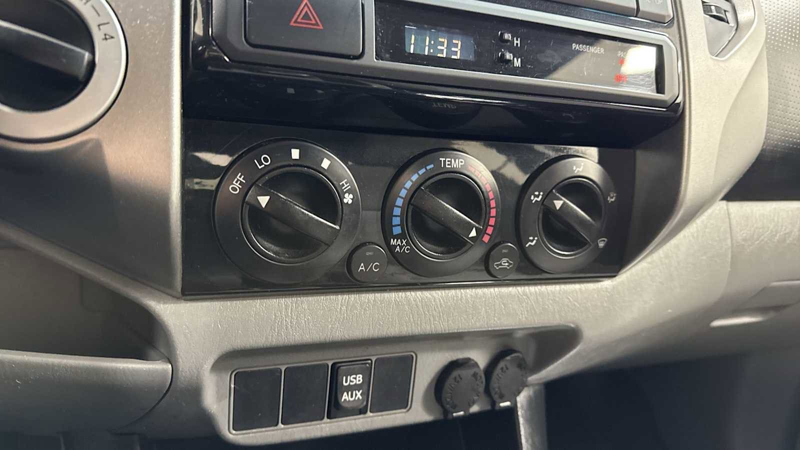 Thumbnail: 2013 Toyota Tacoma - 20