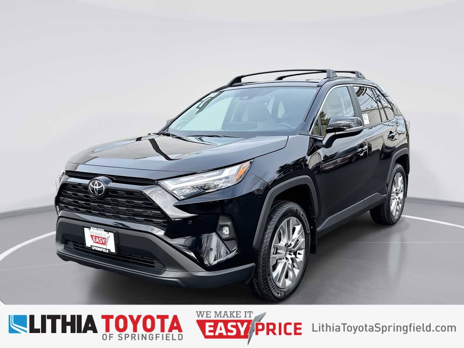 2025 Toyota RAV4 XLE Premium's photo
