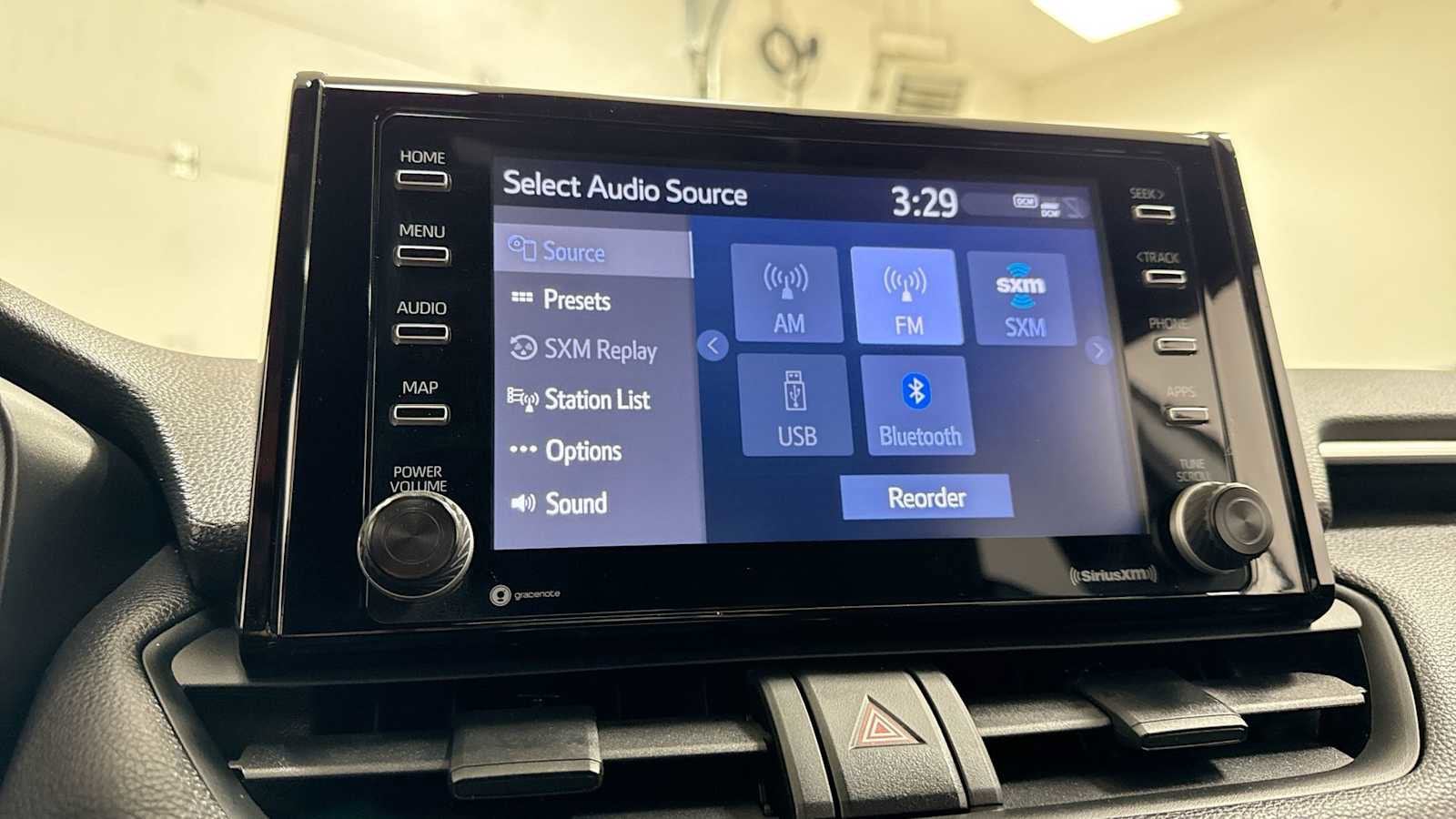 Thumbnail: 2021 Toyota RAV4 - 18