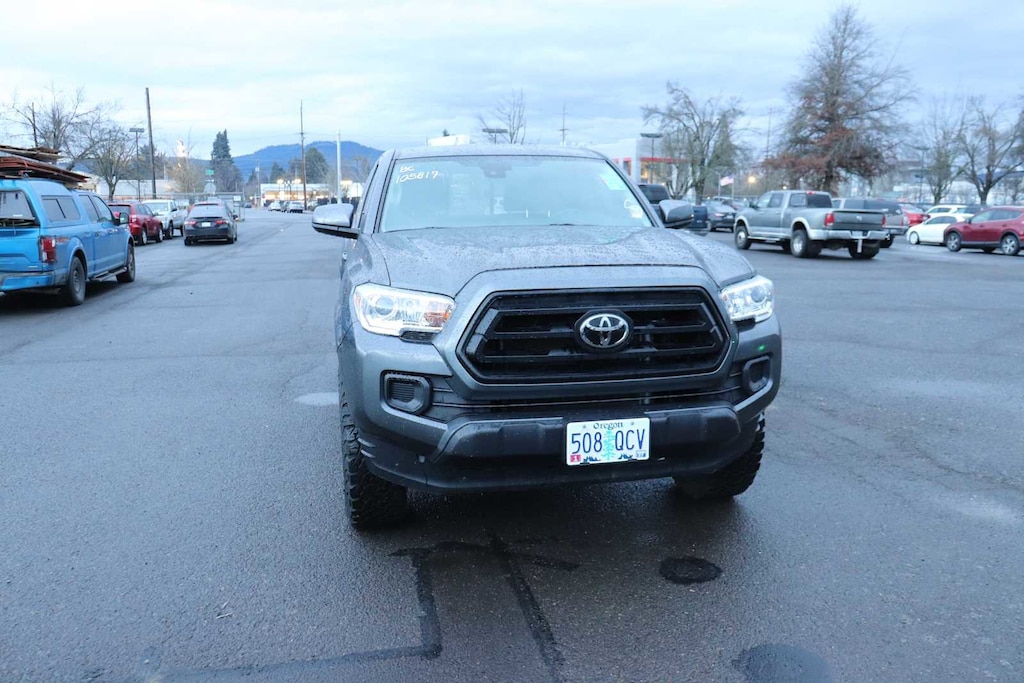 Used 2023 Toyota Tacoma SR Truck Access Cab