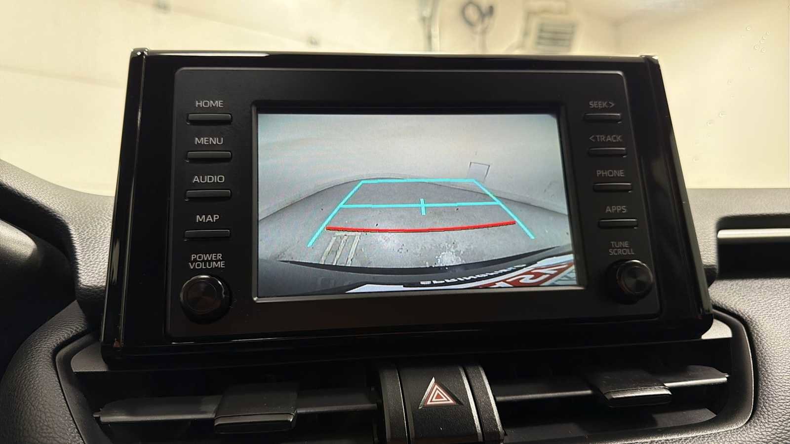 Thumbnail: 2019 Toyota RAV4 - 19