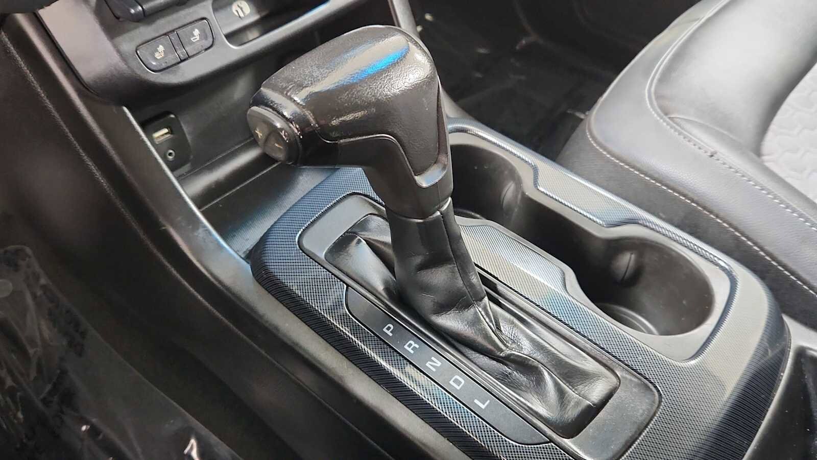 Thumbnail: 2017 Chevrolet Colorado - 21