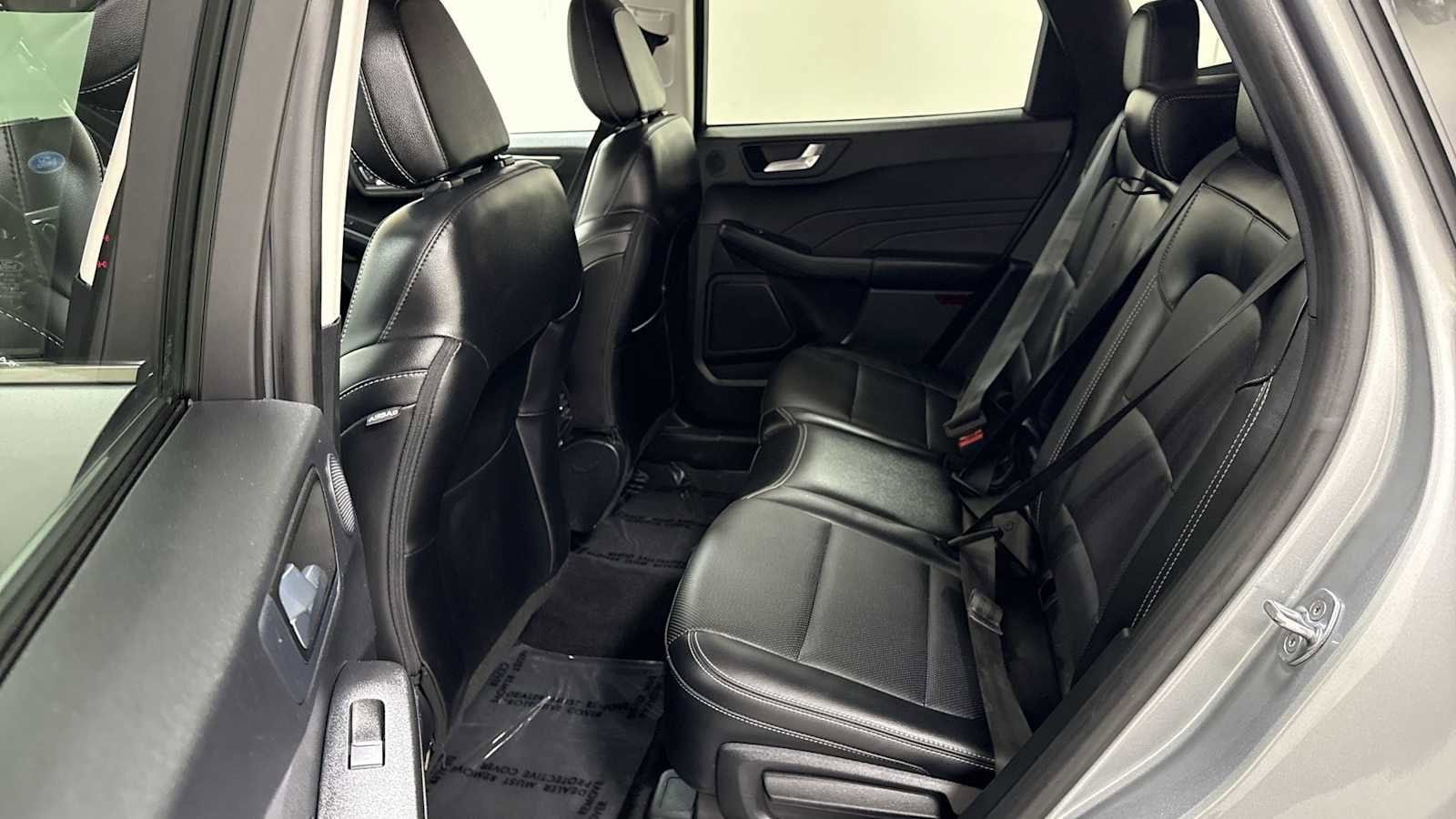 Thumbnail: 2021 Ford Escape - 24